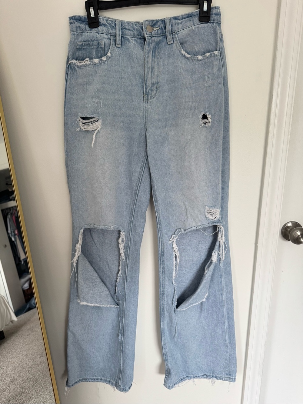 Altar'd State x Vervet Western Promise 90s Vintage Flare Distressed Jeans Size27